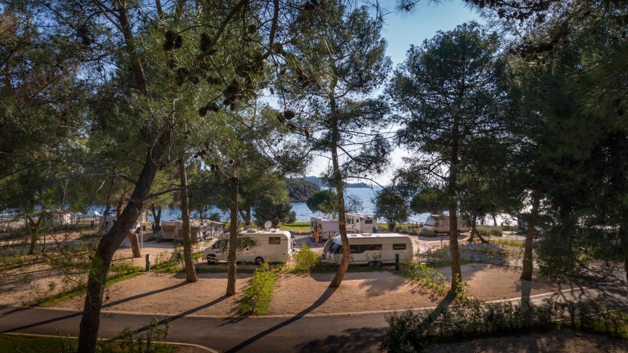 Maistra Camping Valkanela Pitches ฟุนตานา ภายนอก รูปภาพ